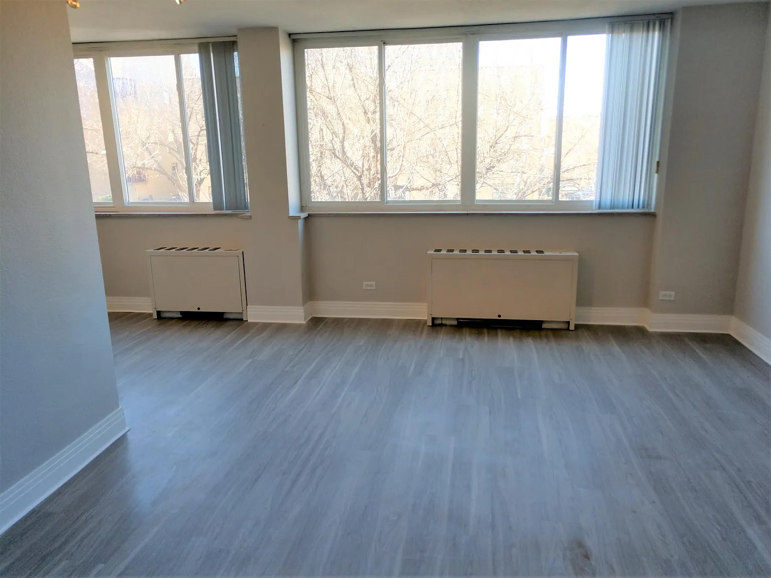 1196 N Grant St — Photo 2