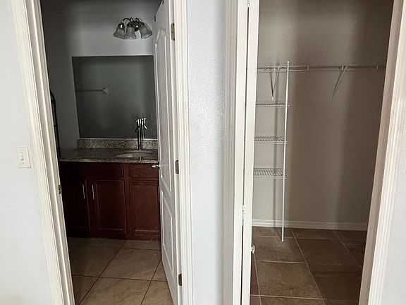 2nd image of 470 Haines Trl