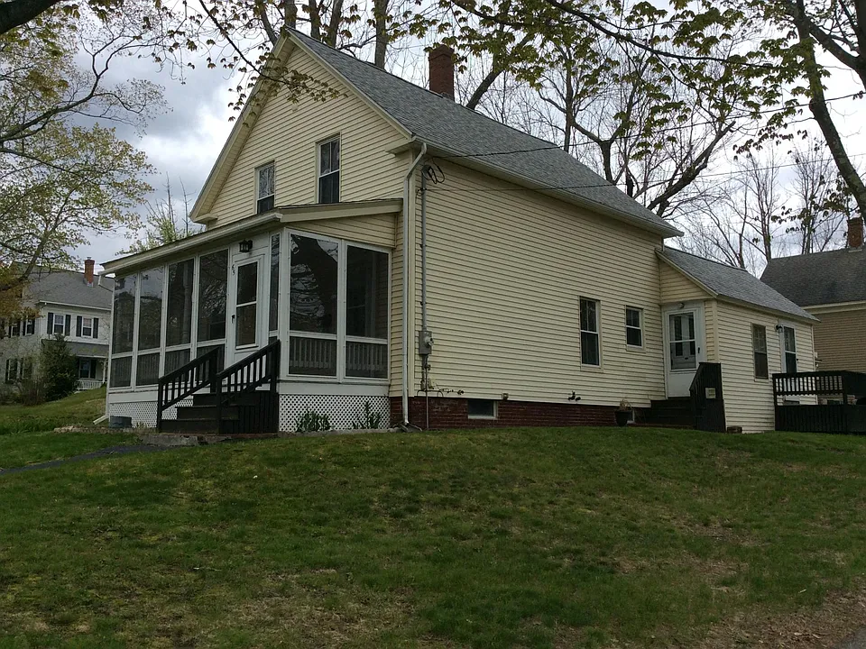 65 Butler St