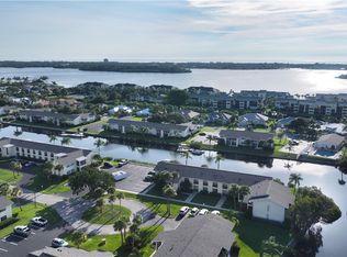 1830 Robalo Dr #B102, Vero Beach, FL 32960