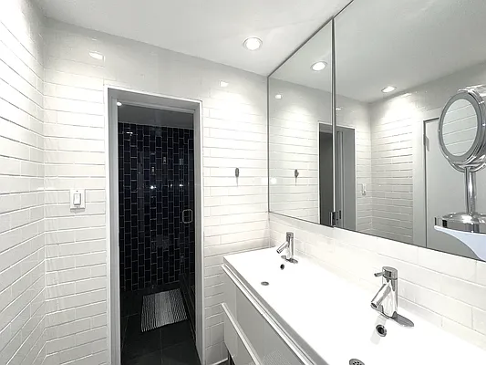 Sold by Keller Williams NYC | media 16