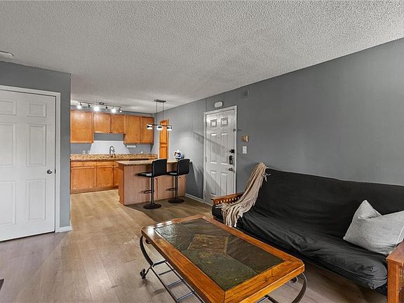 4th image of 2657 Lenox Rd #L-163