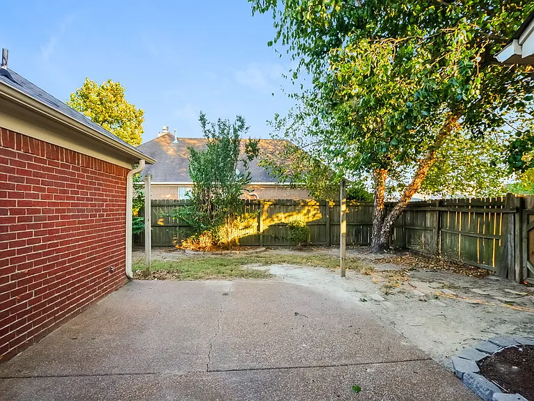 1550 Far Dr — Photo 15
