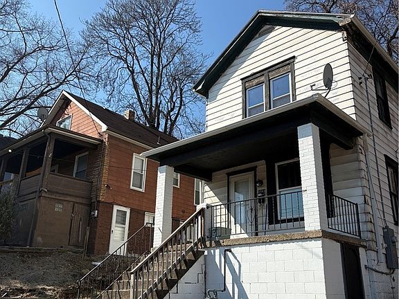 3rd image of 3943 Grant St
