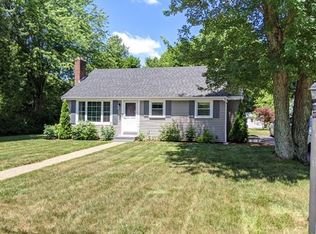 8 Southgate Rd, Franklin, MA 02038