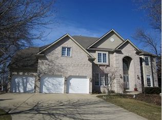 455 Flock Ave, Naperville, IL 60565