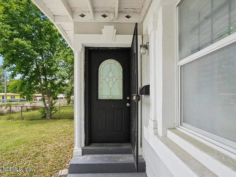 6601 Cleveland Rd — Photo 4