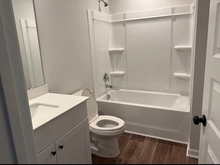 1098 Cooper Hawk Ln #1098 — Photo 6
