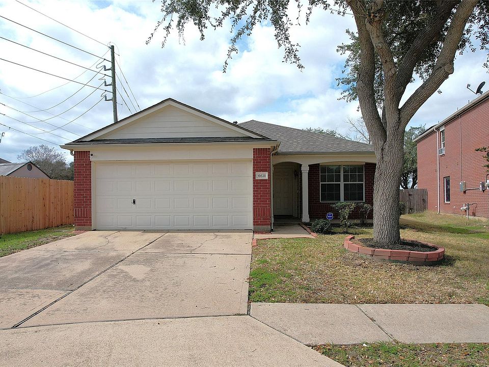 1st image of 19538 S Stone Ln