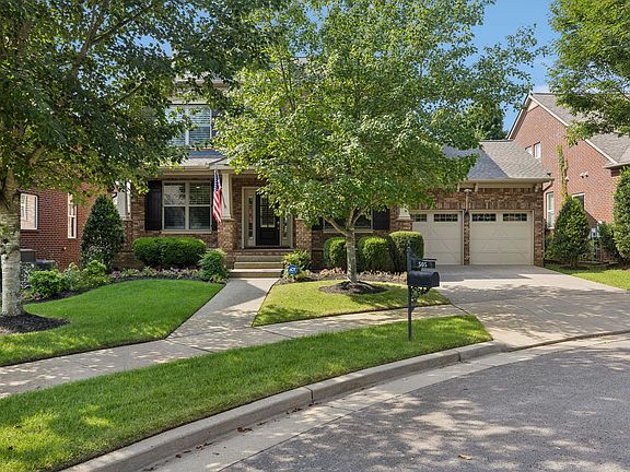 2nd image of 505 Calista Ct