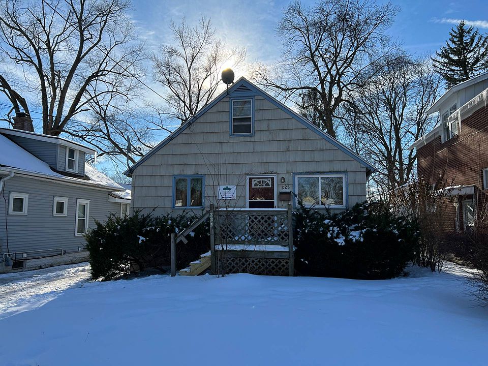 1st image of 223 Englewood Ave