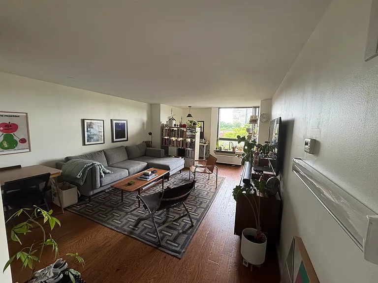 233 S 6th St #508 — Photo 7