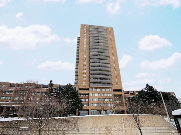 515 Saint Laurent Blvd #631, Ottawa, ON K1K 3X5