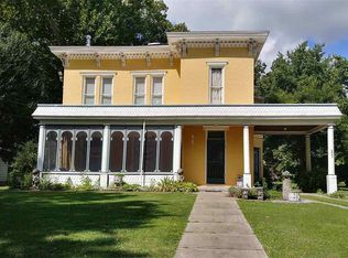 225 N Main St, Clinton, MO 64735