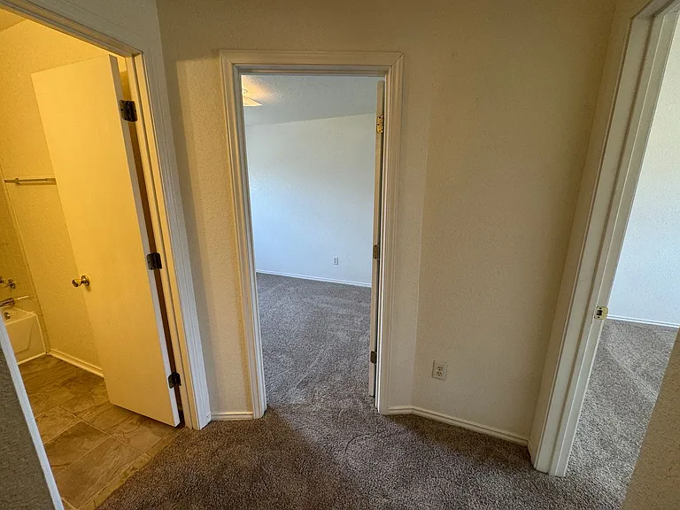 4502 Deek Dr — Photo 14