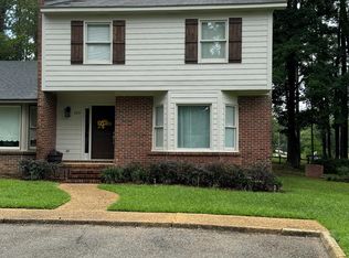 105 Emerald Lake Dr, Dothan, AL 36303