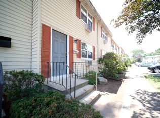 176 Homestead St APT B, Manchester, CT 06042