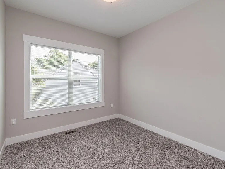 307 Washington Ave #102 — Photo 9