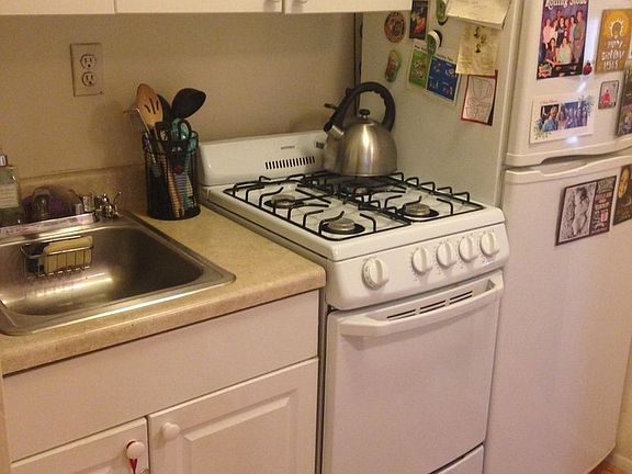 2nd image of 330 E 65th St APT 6