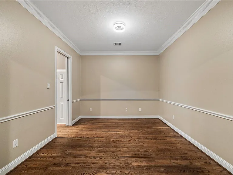 5349 McCulloch Cir — Photo 18