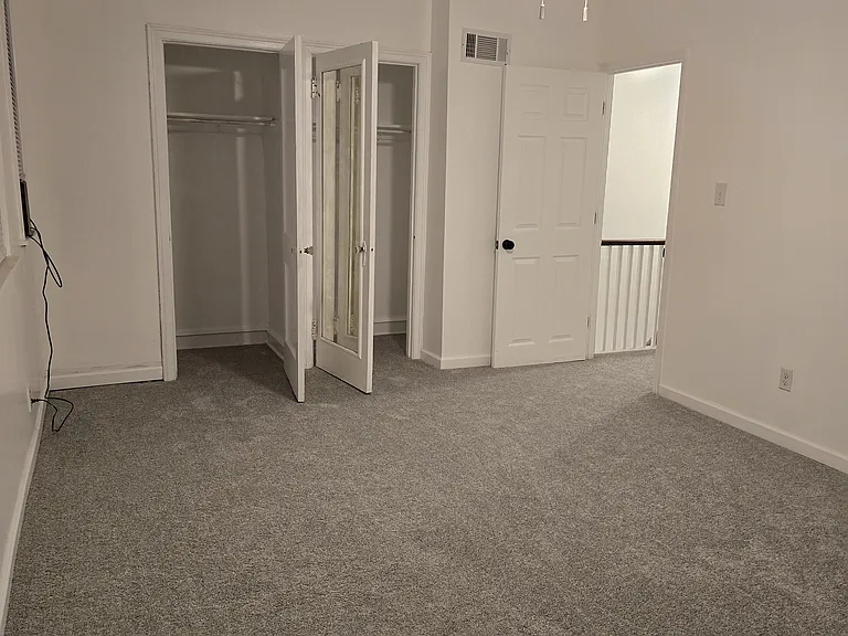 2601 Creston Pl — Photo 11