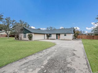 1308 Kollman Dr, Hondo, TX 78861