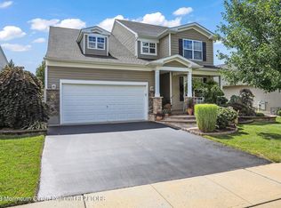 80 Wintergreen Dr, Manalapan, NJ 07726