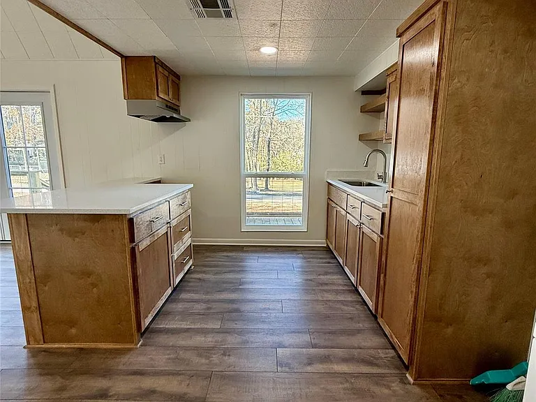 457 Impala Dr — Photo 8