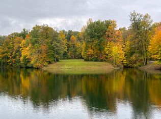 1643 S Pine Ridge Dr, Martinsville, IN 46151