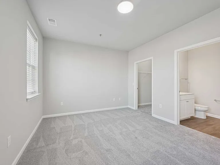 The Residences at Harbor Landing — Photo 14