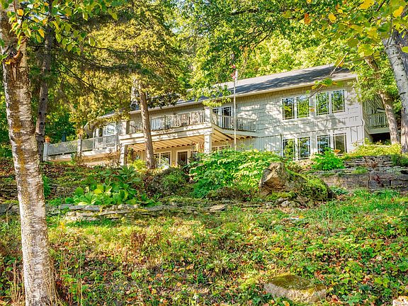 2nd image of 4350 River Rd S