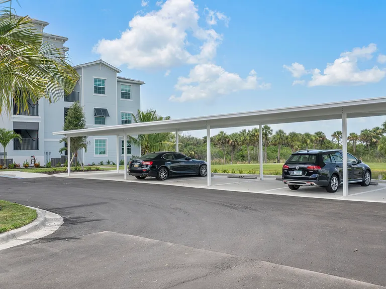 14041 Heritage Landing Blvd #638 — Photo 33
