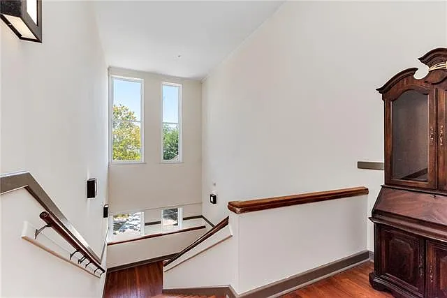 3601 Camp St #302 — Photo 35