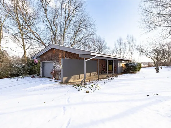 70 Watrous St, Perry, NY 14530