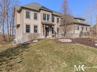 1860 Tall Pines Dr SE, Grand Rapids, MI 49546