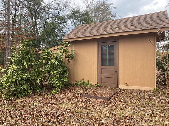 5th image of 42 Longleaf Cir