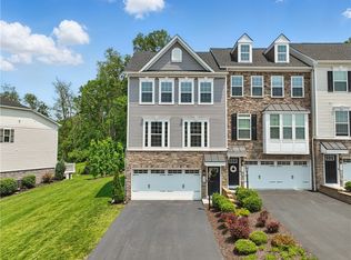 150 Cole Dr, Mc Kees Rocks, PA 15136