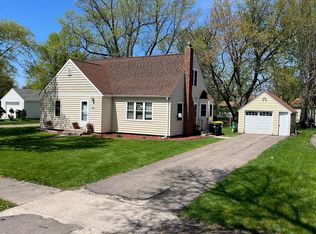 308 Colfax Ave NW, Renville, MN 56284