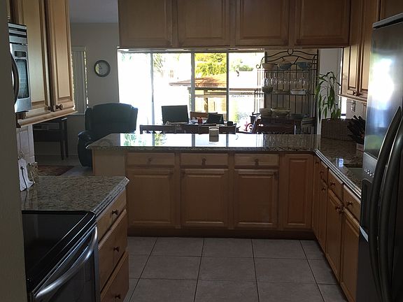 4th image of 1545 Sykes Creek Dr