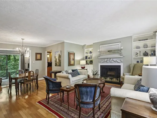 407 River Mill Cir #407, Roswell, GA 30075