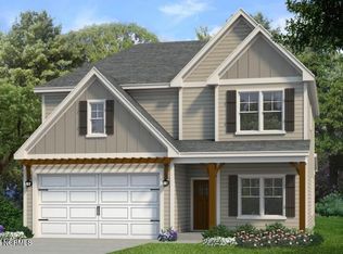 130 Falkirk Ct, Carthage, NC 28327