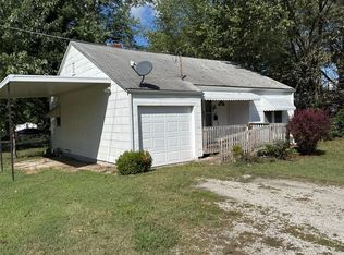 627 S West Ave, Springfield, MO 65802