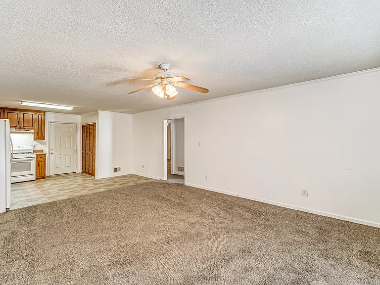 4355 E Paulding Dr — Photo 13