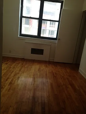 Rented by Manhattan Apartment Organization | media 1