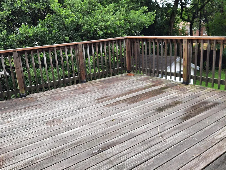 Outdoor deck with some waterviews