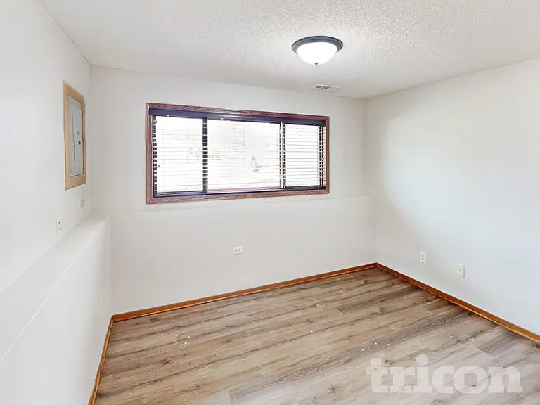 13734 Glenhurst Ln — Photo 13
