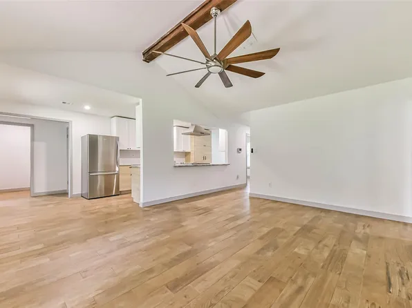 3410 Crestmeadow Dr, Pasadena, TX 77505