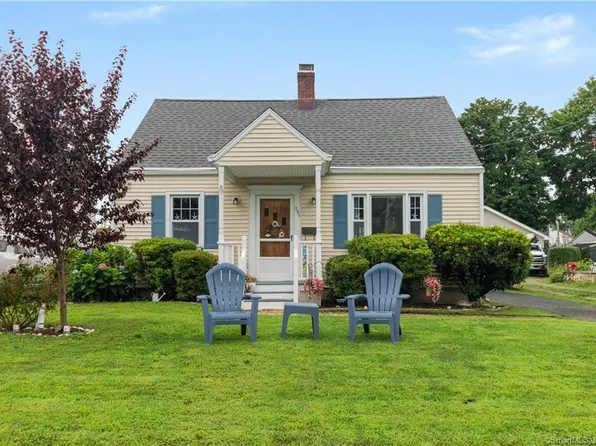391 Washington Parkway, Stratford, CT 06615