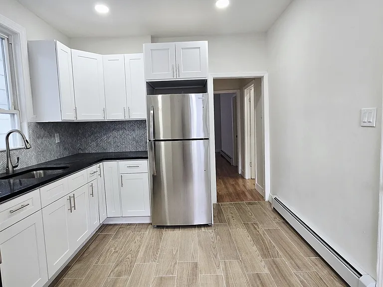 15 Dwight St #2 — Photo 6