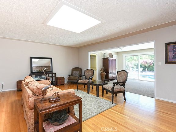 5th image of 5382 Brighton Dr